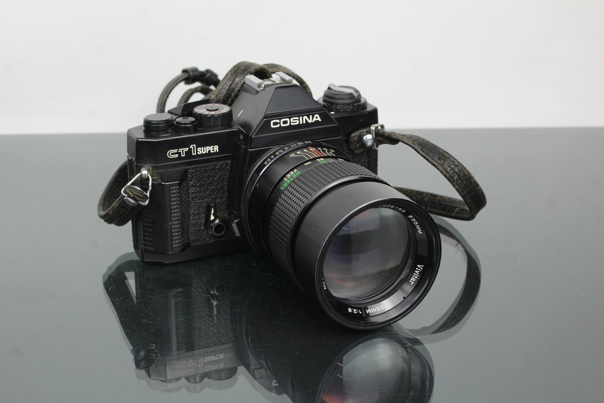 Cosina CT1 Super + 135mm 1:2.8 Vivitar lens - Dutch|Thrift