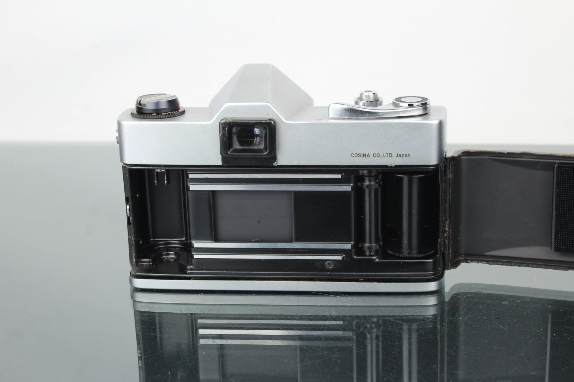 Cosina Hi - Lite + 50mm lens - Dutch|Thrift