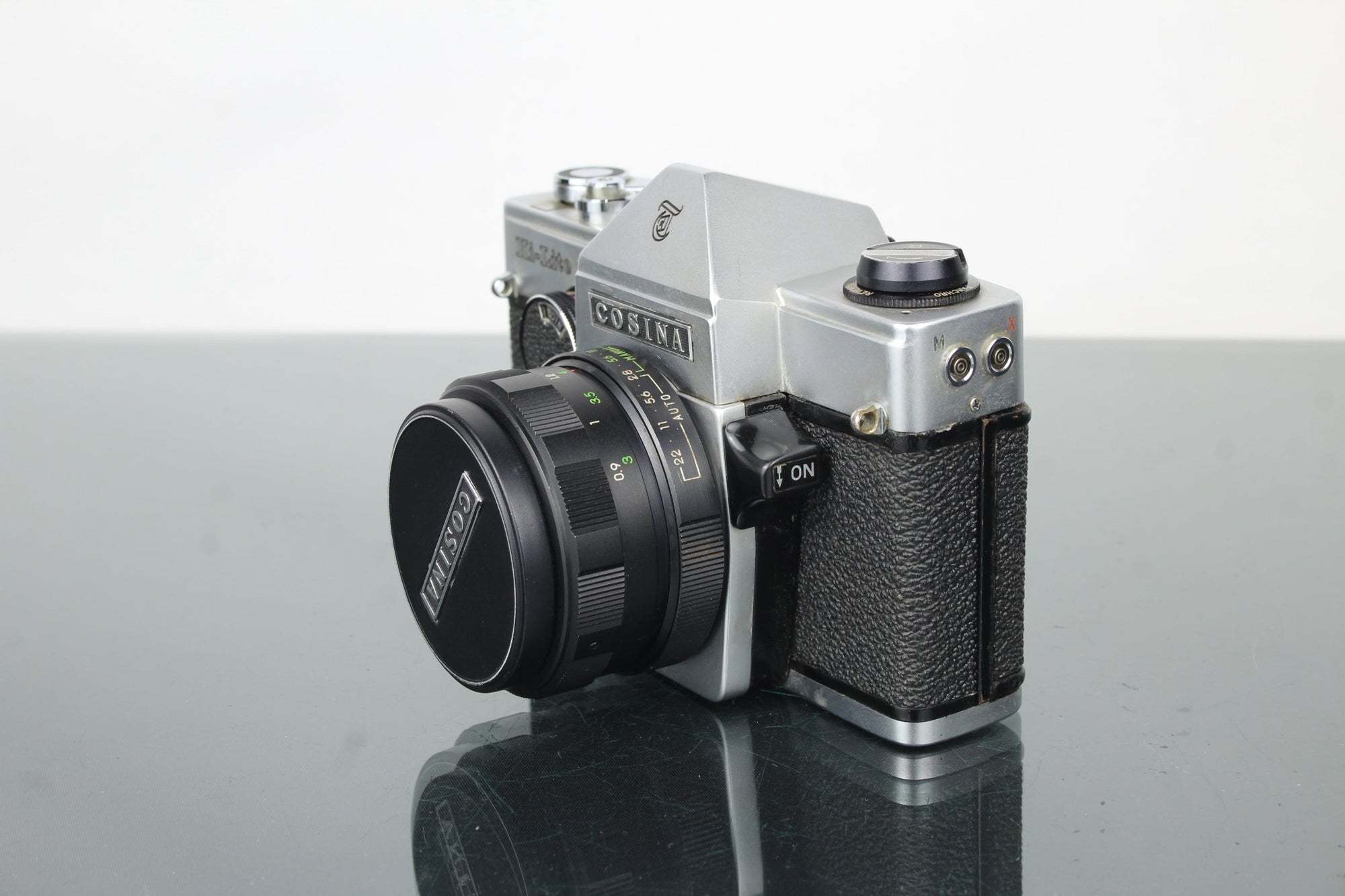 Cosina Hi - Lite + 50mm lens - Dutch|Thrift