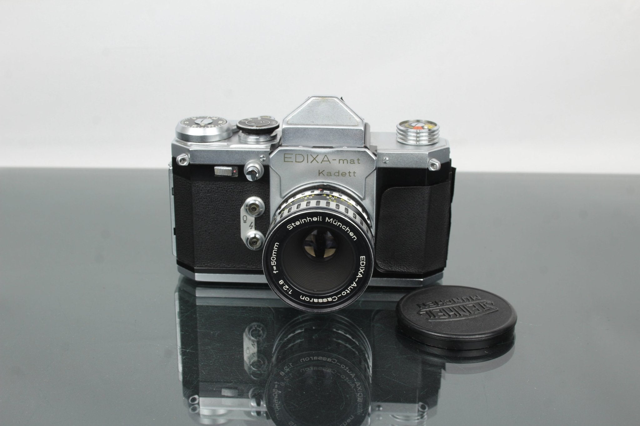 Edixa-mat Kadett + Steinheil 50mm 1:2.8 lens – Dutch|Thrift