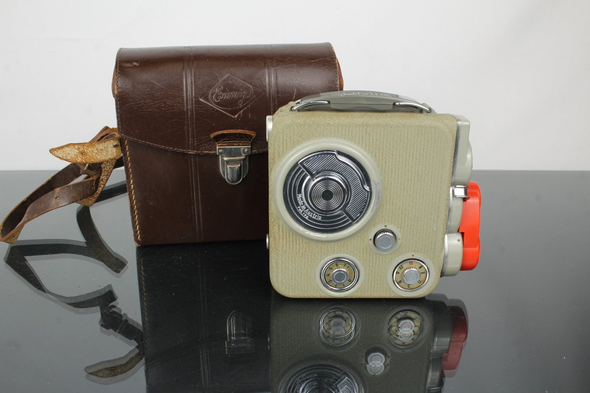 Eumig C3 - Dutch|Thrift