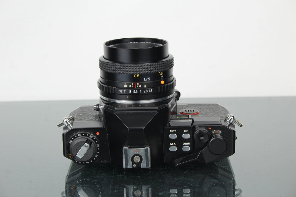 Exakta Twin TL + Exakta 50mm 1.8 lens - Dutch|Thrift