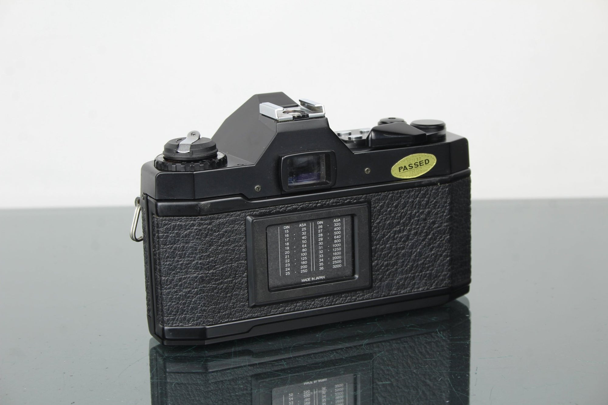 Exakta Twin TL + Exakta 50mm 1.8 lens - Dutch|Thrift