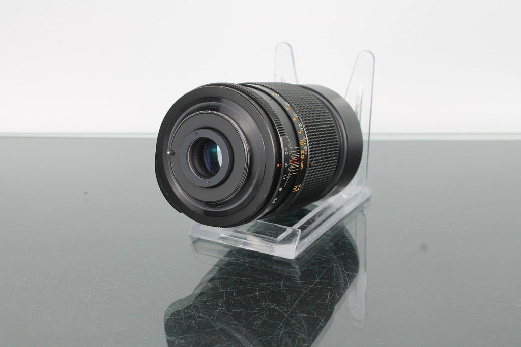 Eyemik 135mm f/2.8 - Dutch|Thrift
