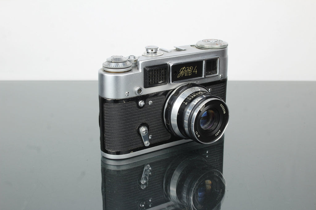Fed 4 + Industar - 61 53mm f/2.8 lens - Dutch|Thrift