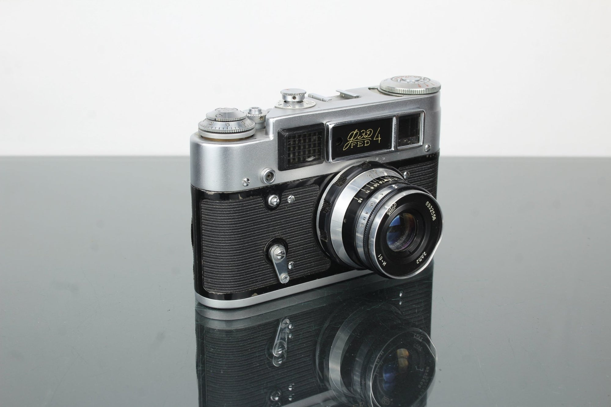 Fed 4 + Industar - 61 53mm f/2.8 lens - Dutch|Thrift