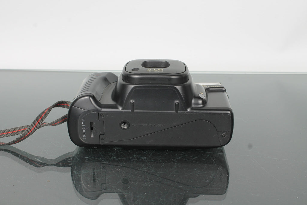 Fuji DL - 800 Zoom - Dutch|Thrift