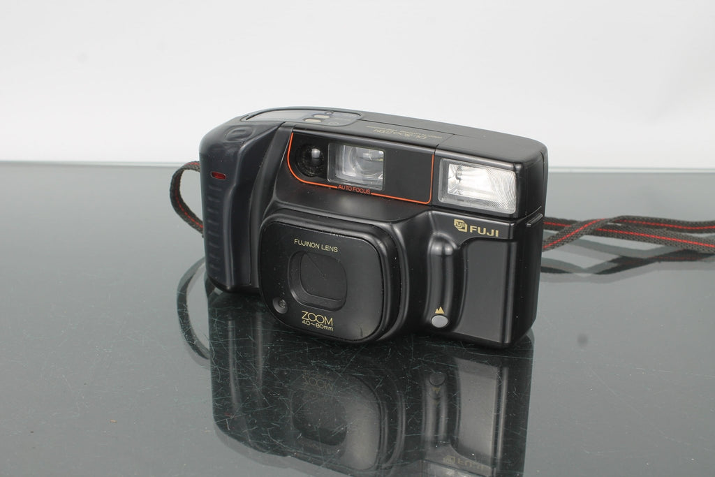 Fuji DL - 800 Zoom - Dutch|Thrift