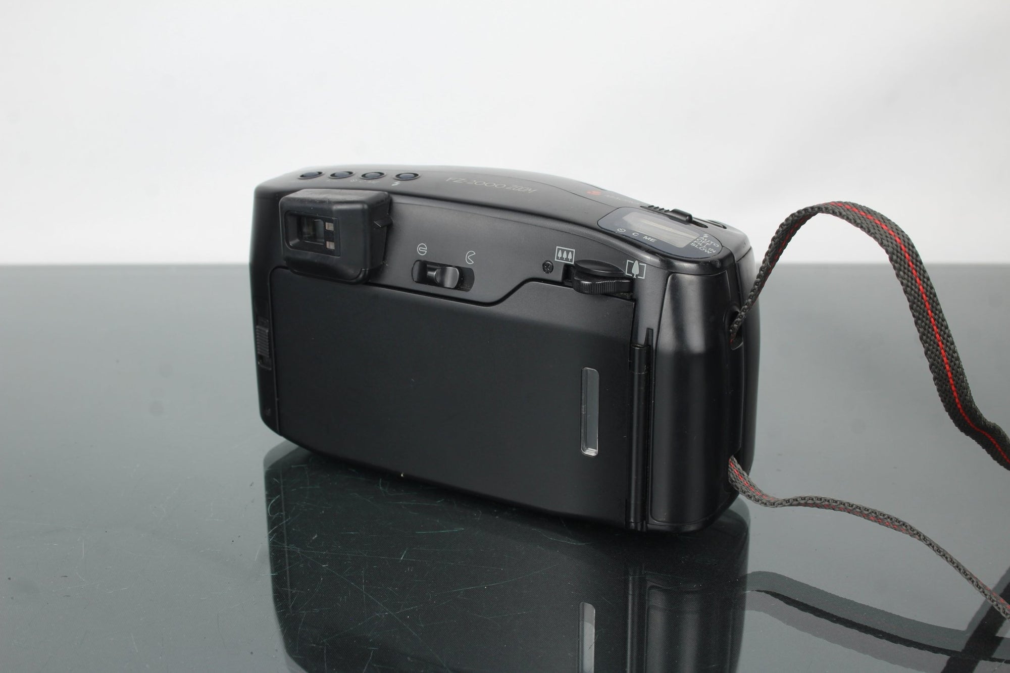 Fuji FZ - 2000 Zoom - Dutch|Thrift