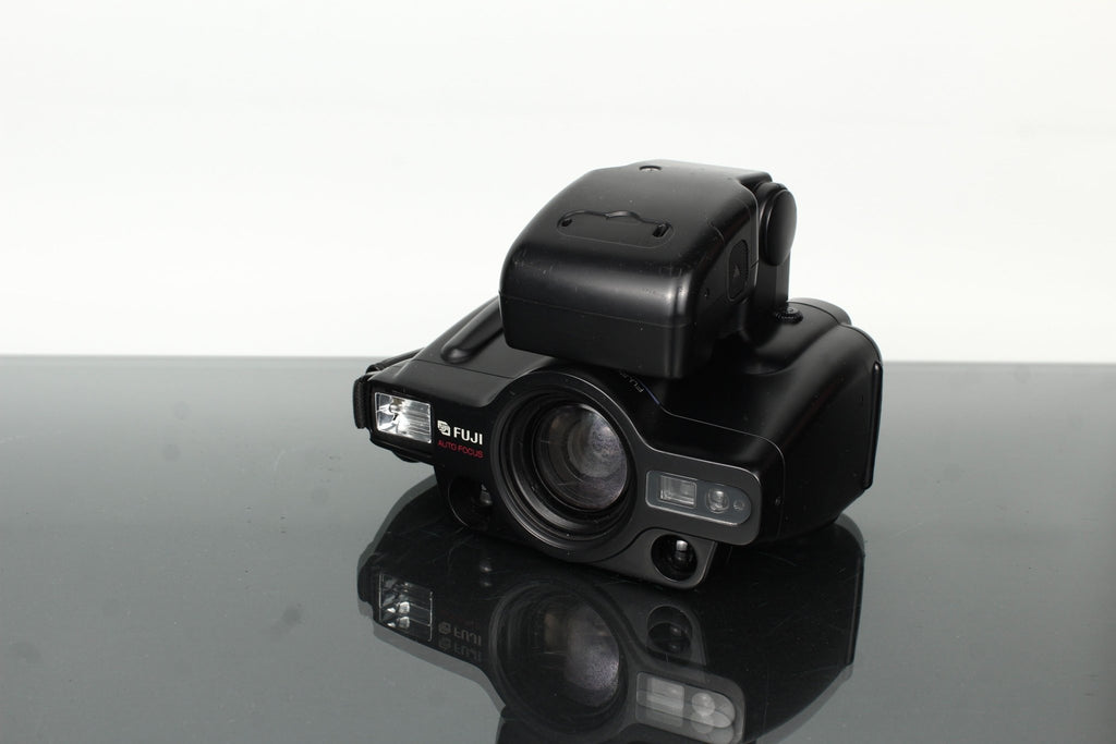 Fuji FZ - 3000ZoomDate Fuijinon Zoom 38 - 115mm - Dutch|Thrift