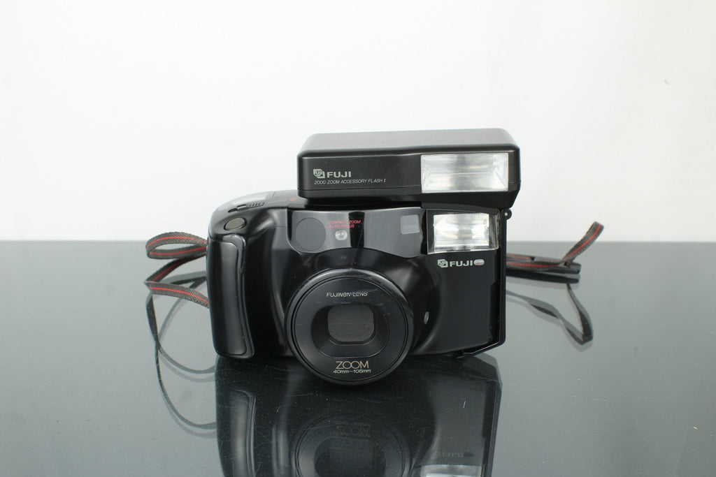Fuji Macro + Fuji 2000 Zoom Accessory Flash 2 - Dutch|Thrift