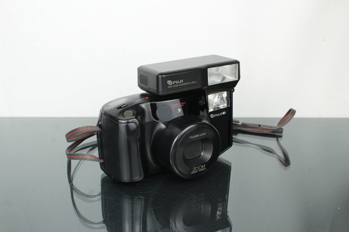 Fuji Macro + Fuji 2000 Zoom Accessory Flash 2 - Dutch|Thrift