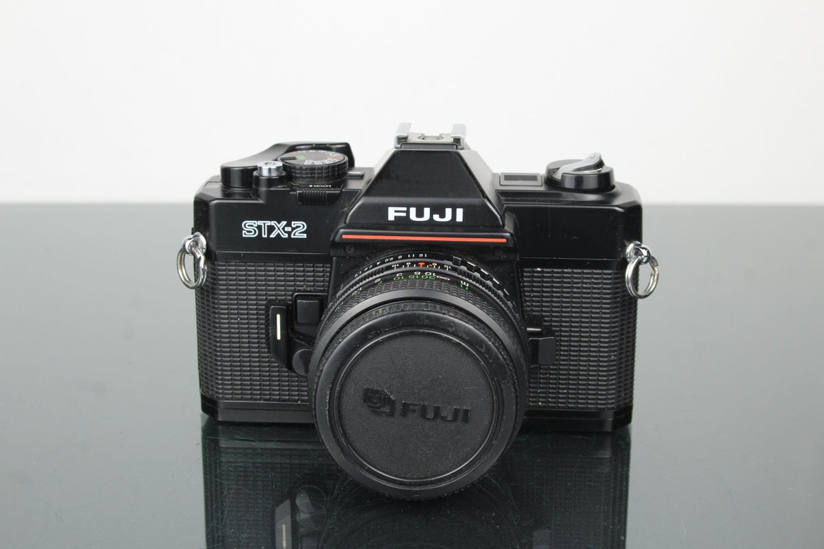 Fuji STX - 2 + X - Fujinon 50mm 1.9 lens - Dutch|Thrift
