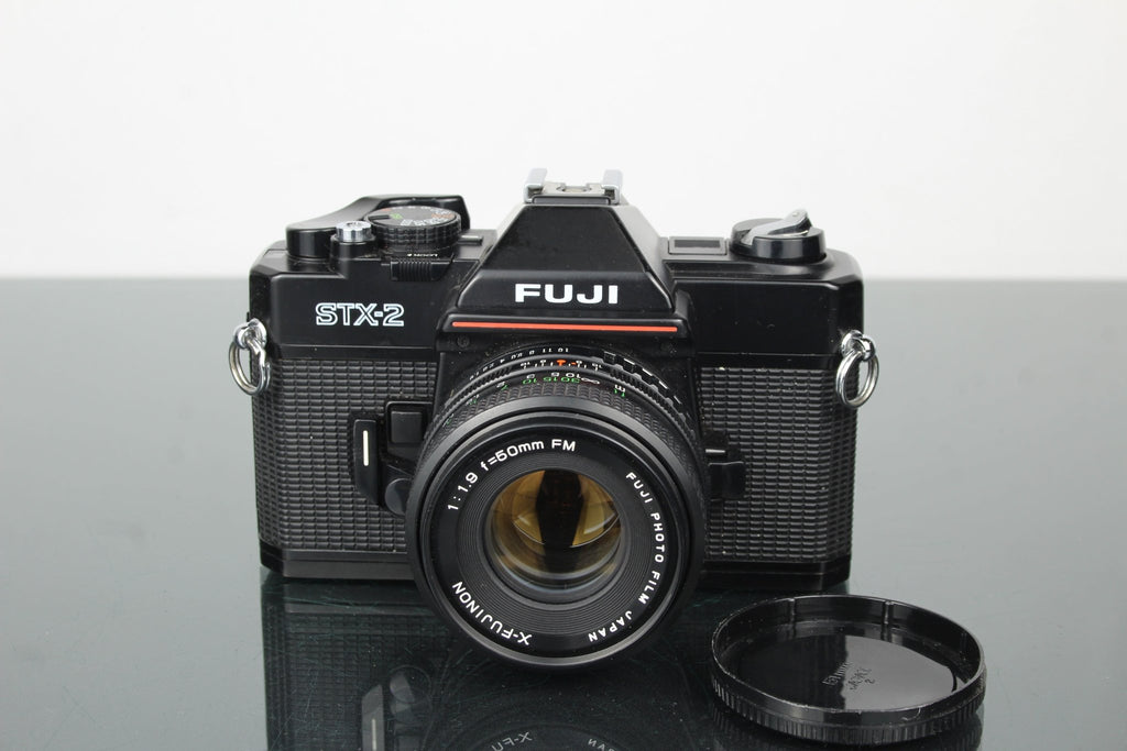 Fuji STX - 2 + X - Fujinon 50mm 1.9 lens - Dutch|Thrift