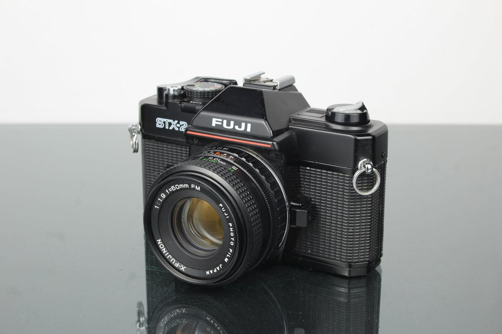 Fuji STX - 2 + X - Fujinon 50mm 1.9 lens - Dutch|Thrift