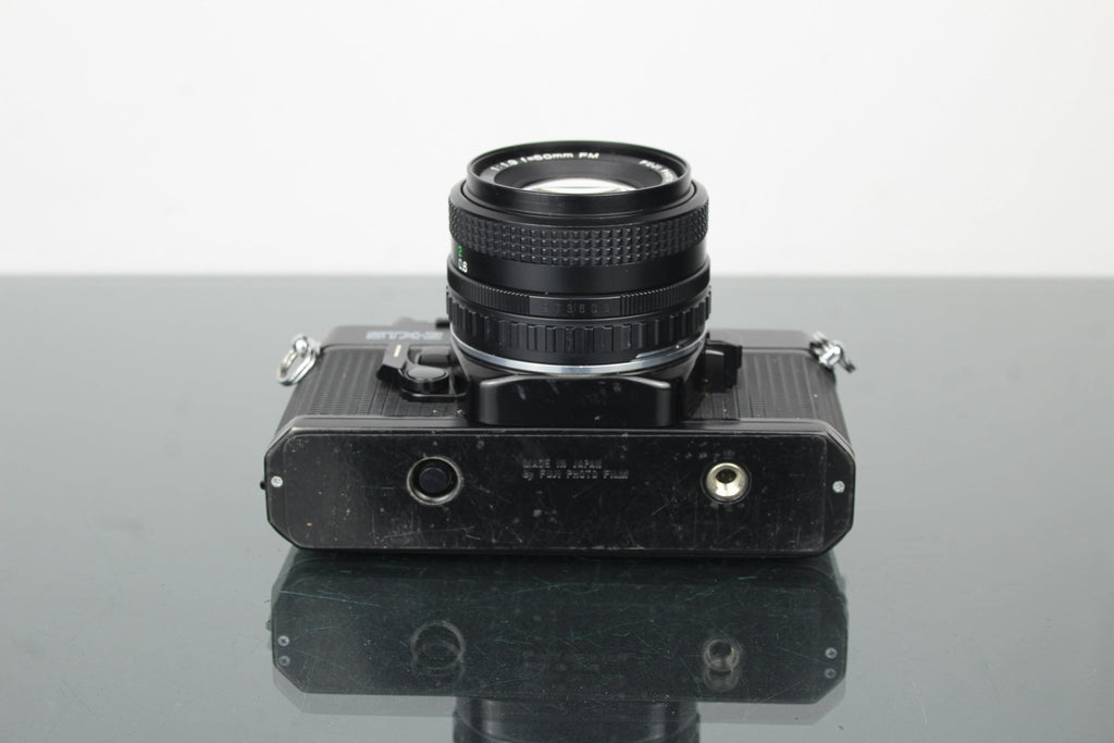 Fuji STX - 2 + X - Fujinon 50mm 1.9 lens - Dutch|Thrift