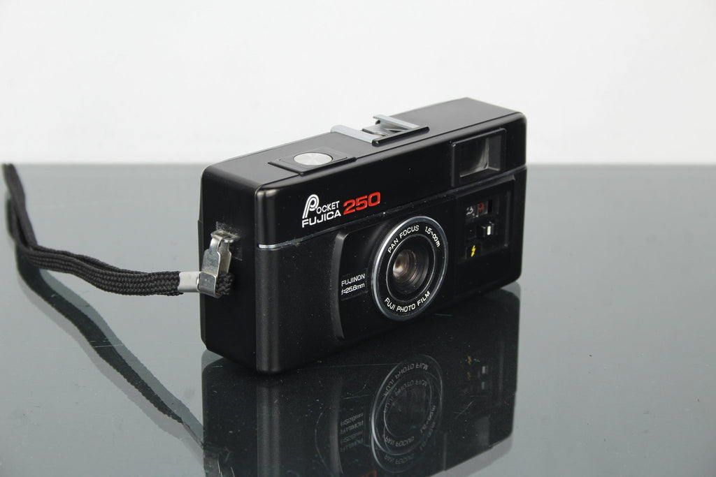 Fujica 250 - Dutch|Thrift