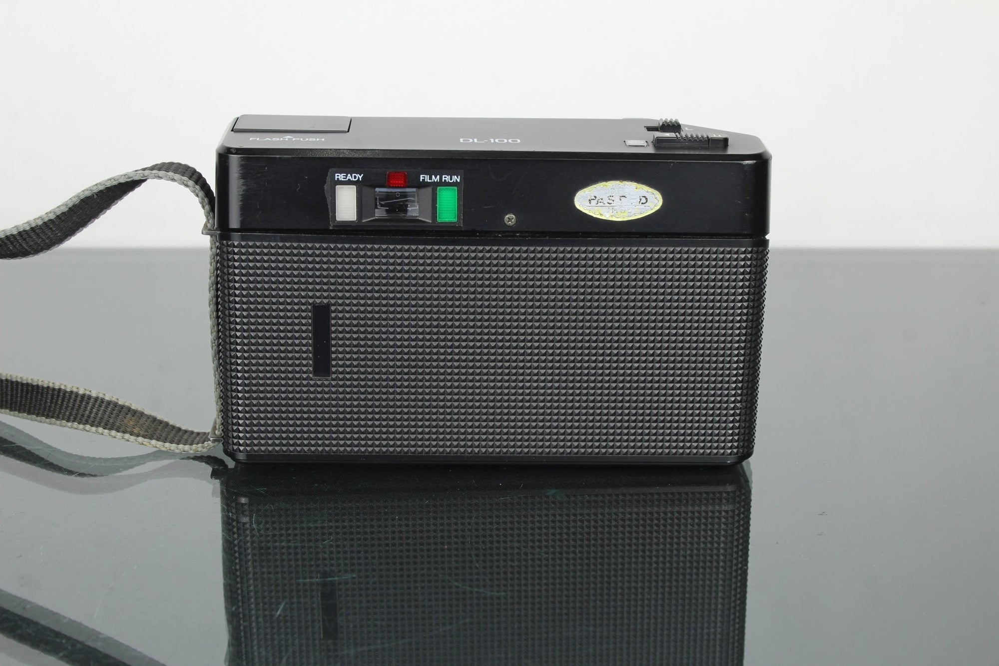 Fujica DL - 100 - Dutch|Thrift