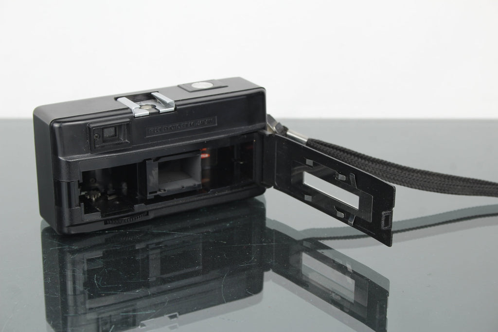 Fujica Pocket 250 - Dutch|Thrift