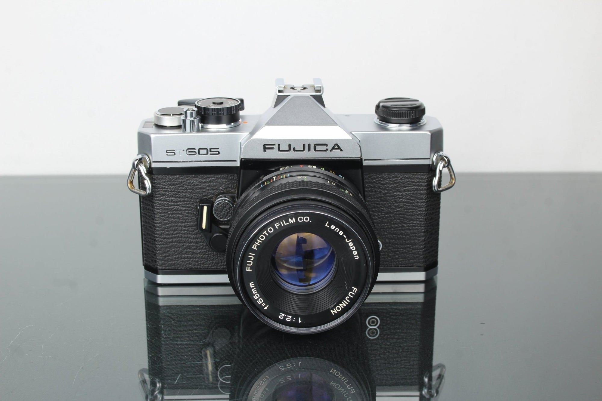 Fujica ST605 + 55mm 2.2 Fujinon lens - Dutch|Thrift