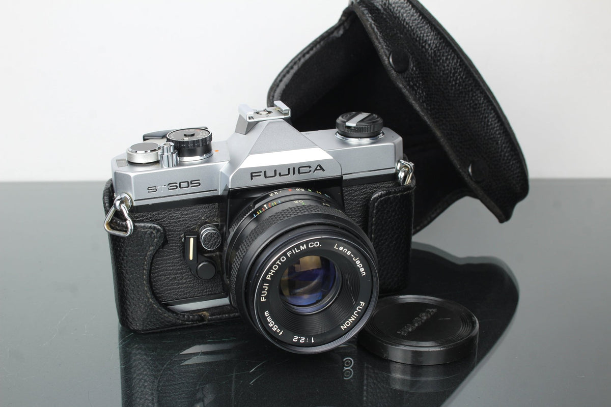 Fujica ST605 + 55mm 2.2 Fujinon lens - Dutch|Thrift