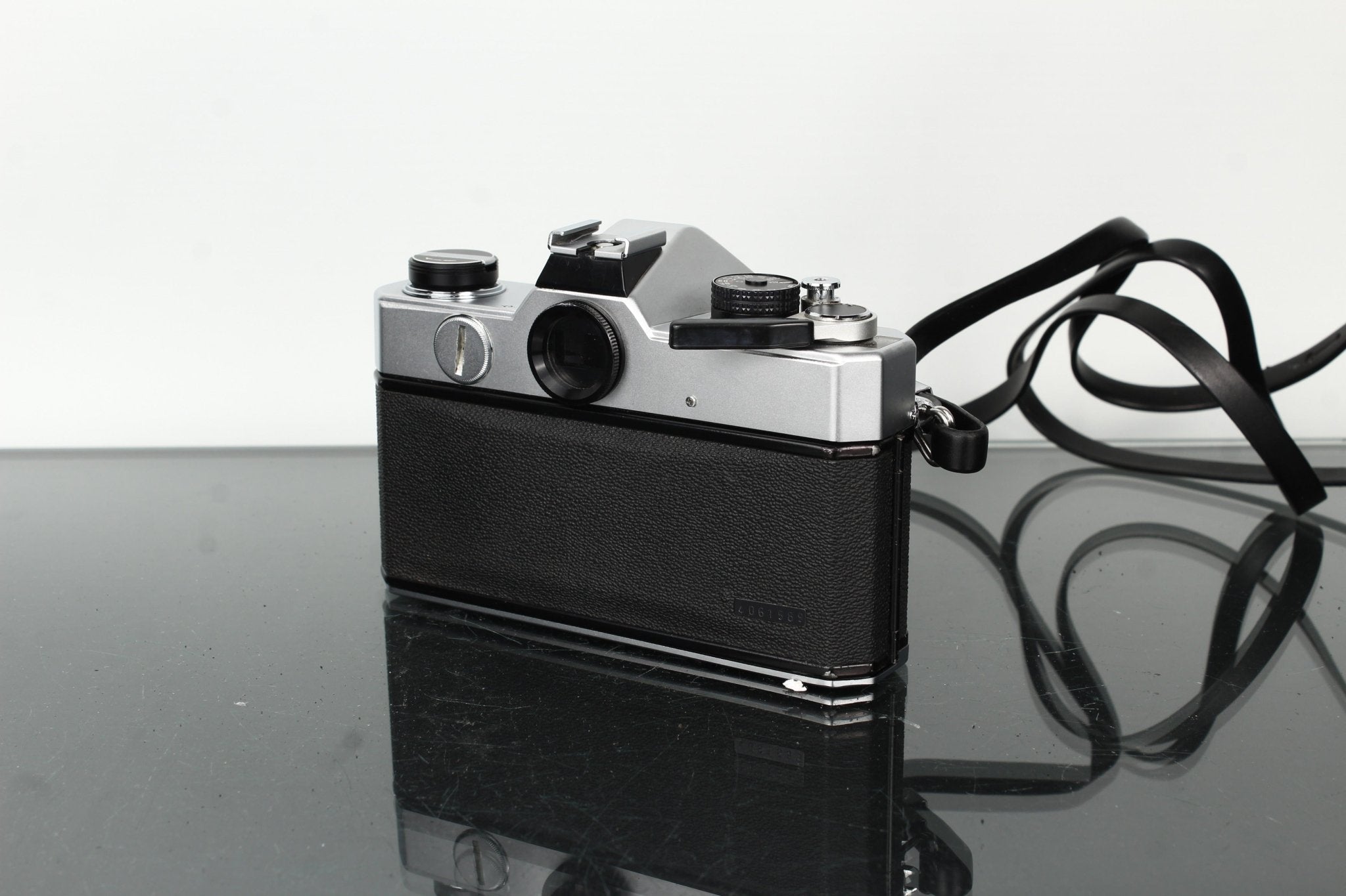 Fujica ST801 35mm Film SLR Camera with Fujinon 55mm f/1.8 Lens
