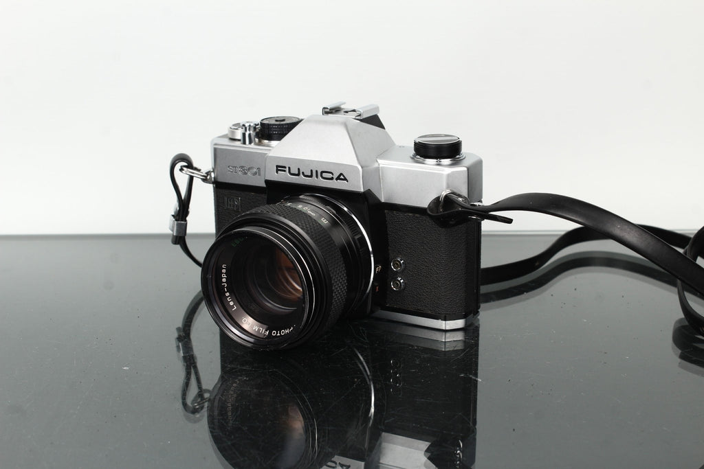 Fujica ST801 Fujinon 55mm f/1.8 - Dutch|Thrift