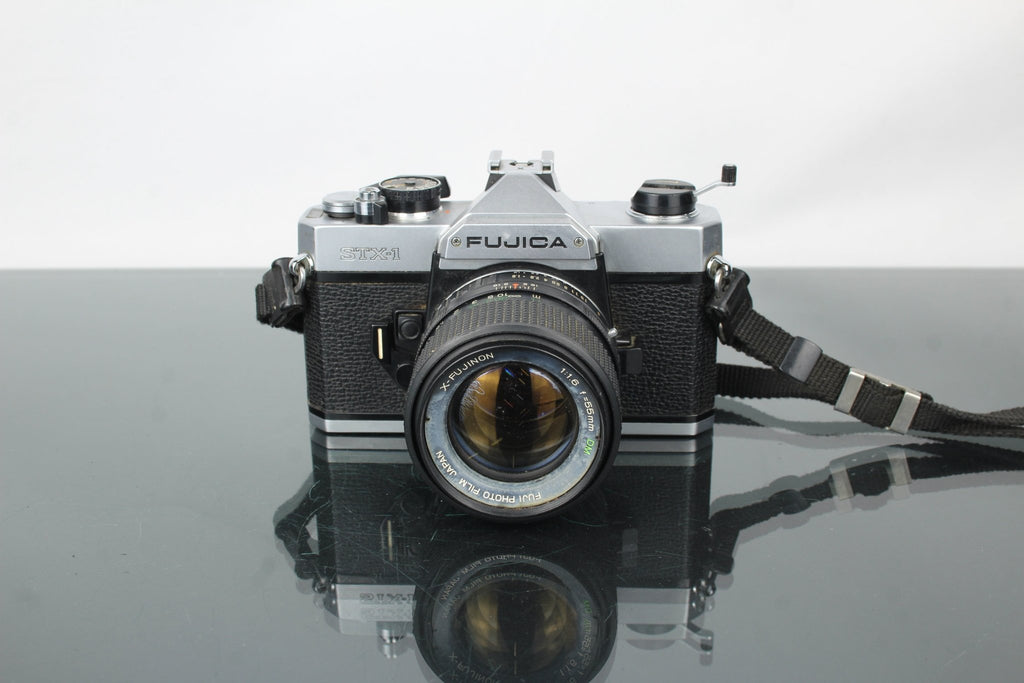 Fujica STX - 1 + 55mm 1.6 X - Fujinon lens (Fujica X mount) - Dutch|Thrift