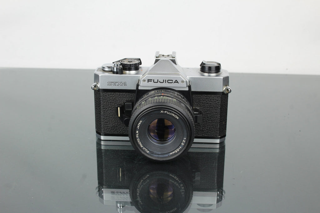 Fujica STX - 1 + X - Fujinon 55mm 1:2.2 lens - Dutch|Thrift