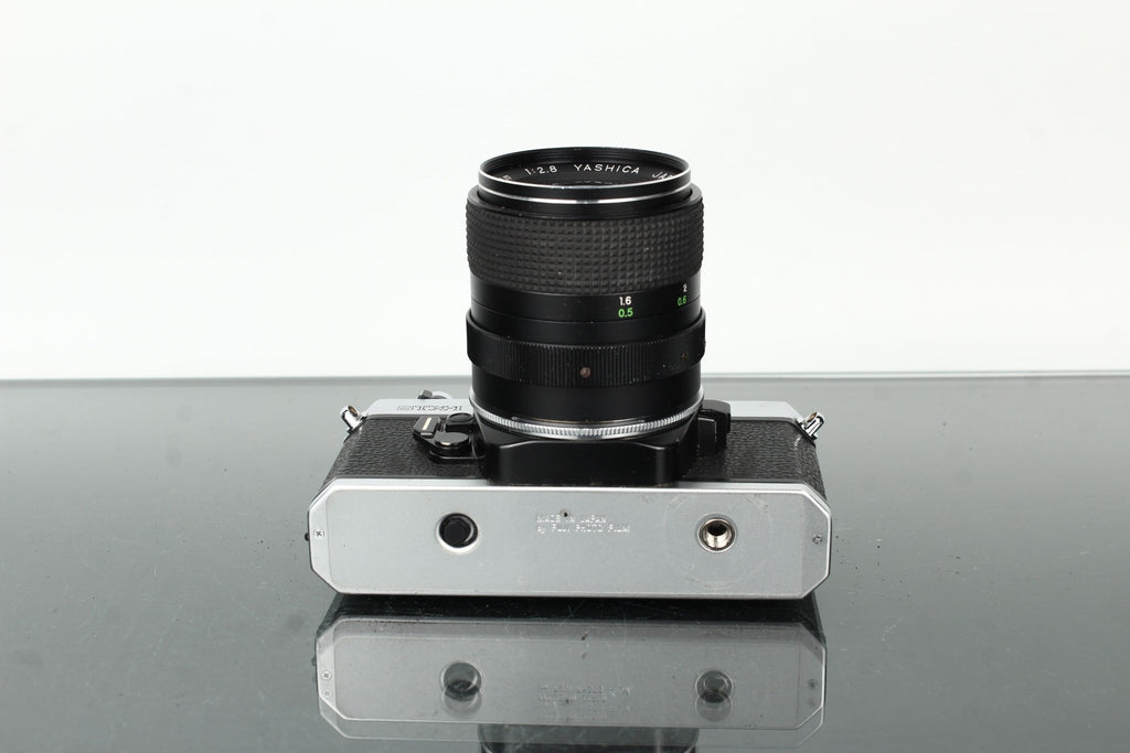 Fujica STX - 1 + Yashikor 35mm f/2.8 - Dutch|Thrift