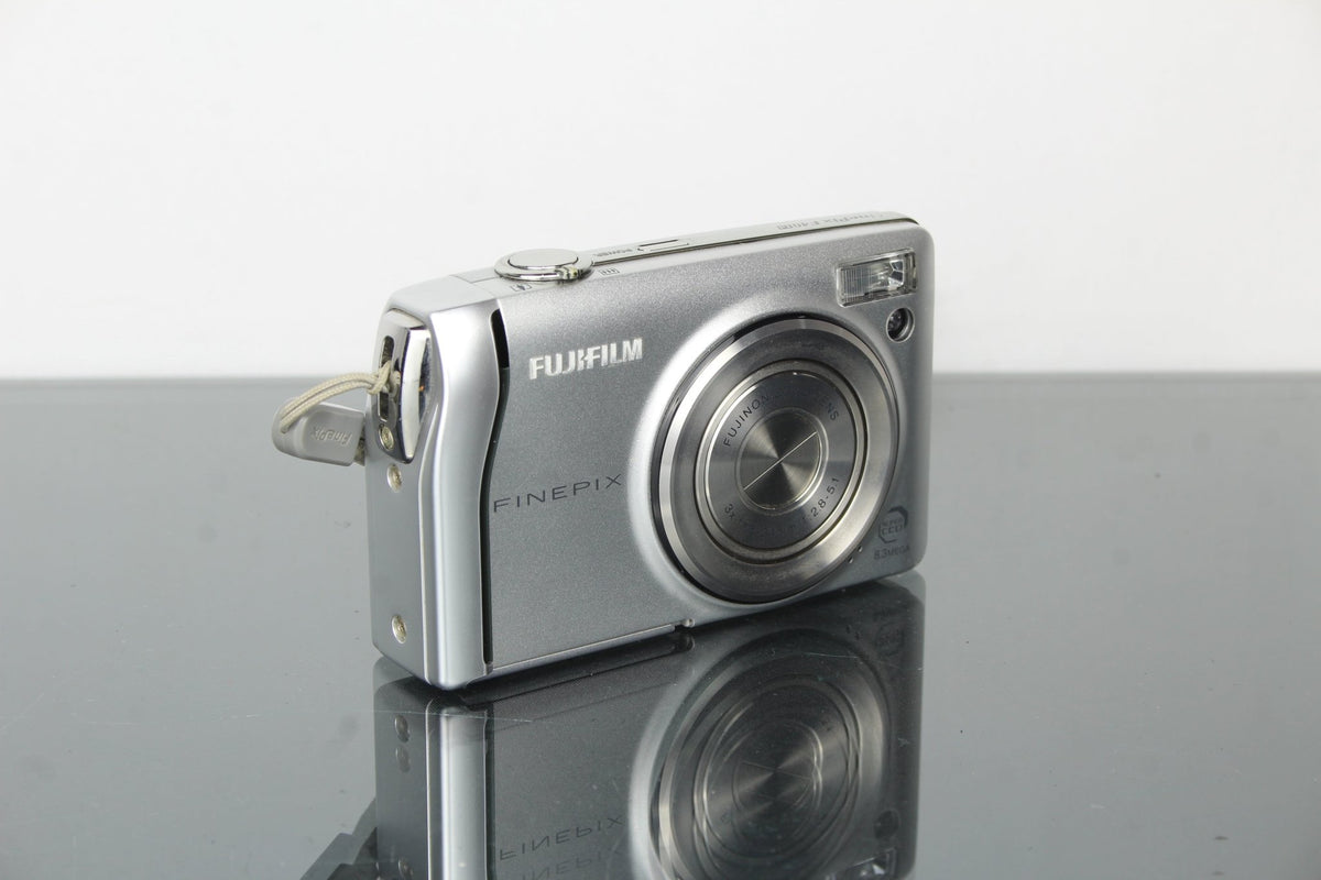 Fujifilm Finepix F40fd - Dutch|Thrift