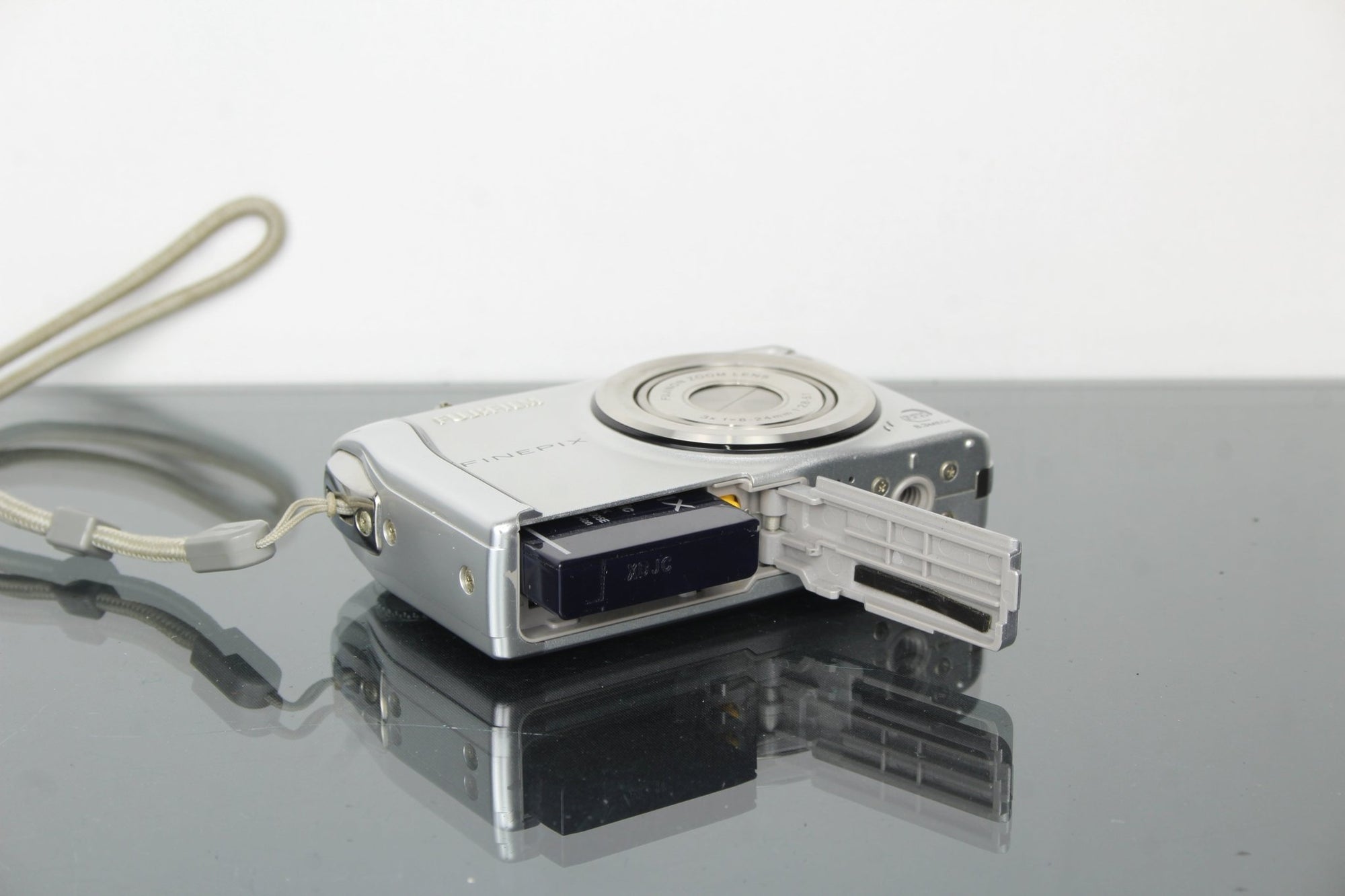 Fujifilm Finepix F40fd - Dutch|Thrift