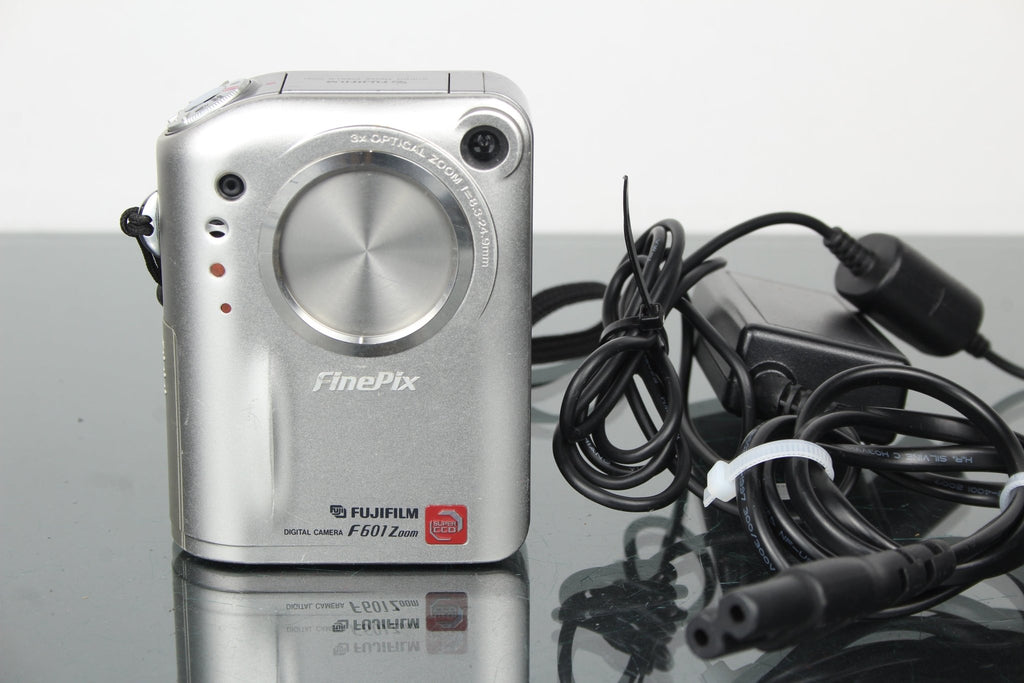 Fujifilm FinePix F601 Zoom - Dutch|Thrift
