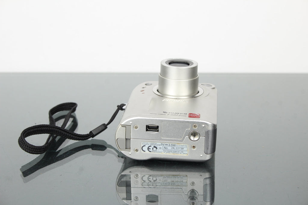 Fujifilm FinePix F601 Zoom - Dutch|Thrift