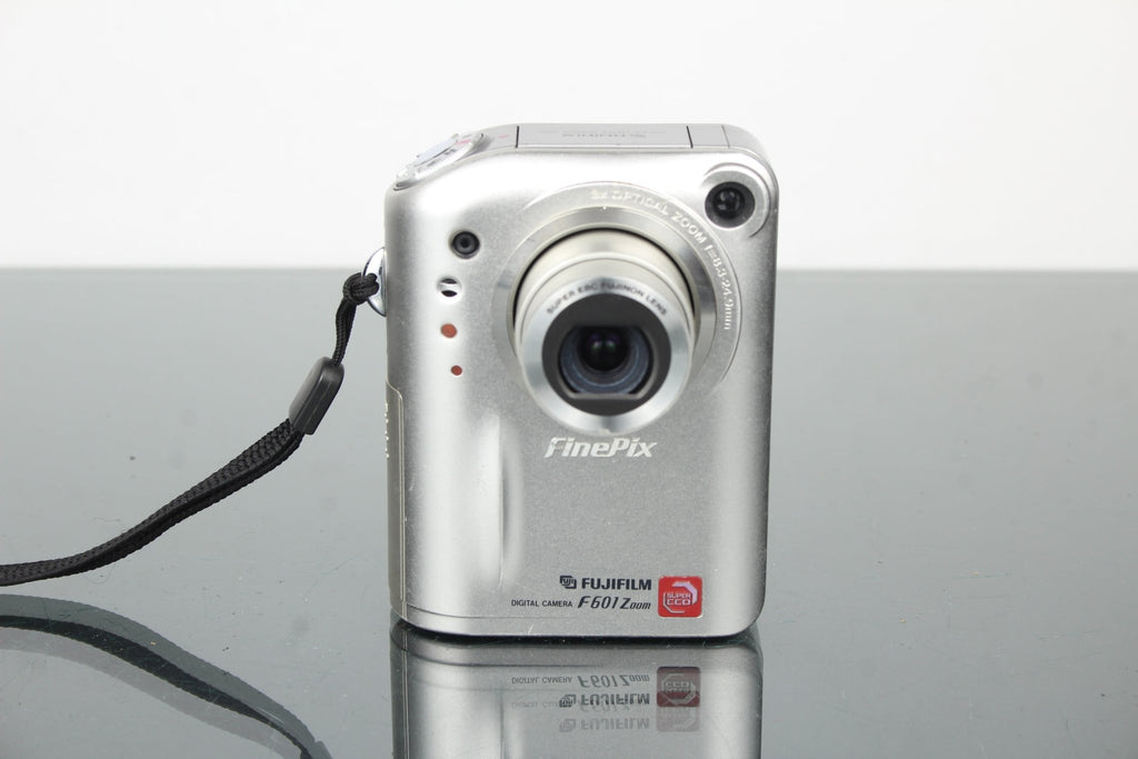 Fujifilm FinePix F601 Zoom - Dutch|Thrift