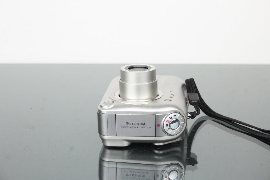 Fujifilm FinePix F601 Zoom - Dutch|Thrift