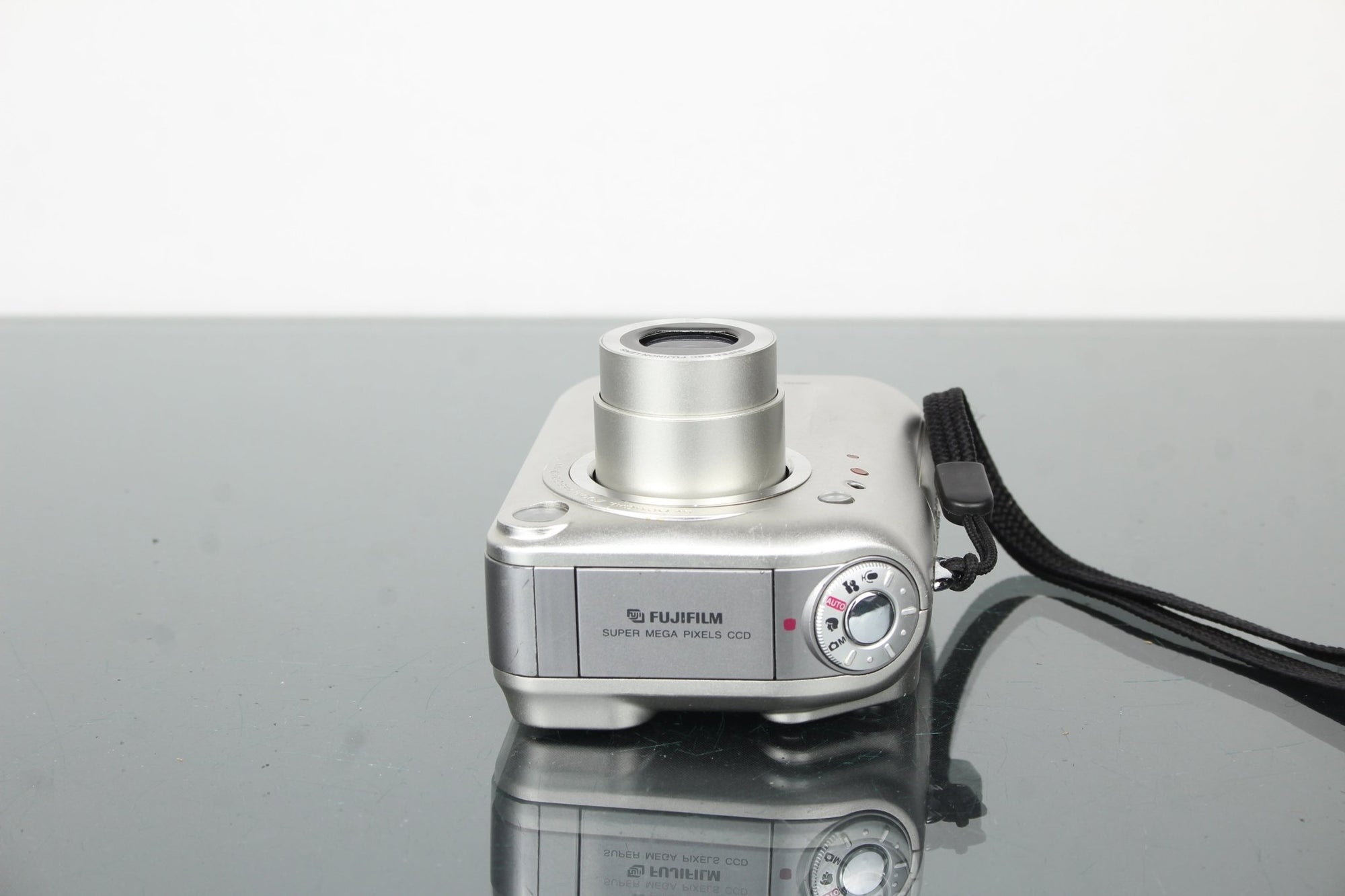 Fujifilm FinePix F601 Zoom - Dutch|Thrift