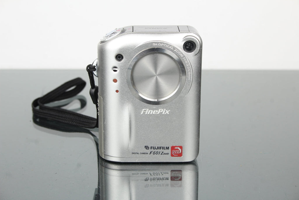 Fujifilm FinePix F601 Zoom - Dutch|Thrift