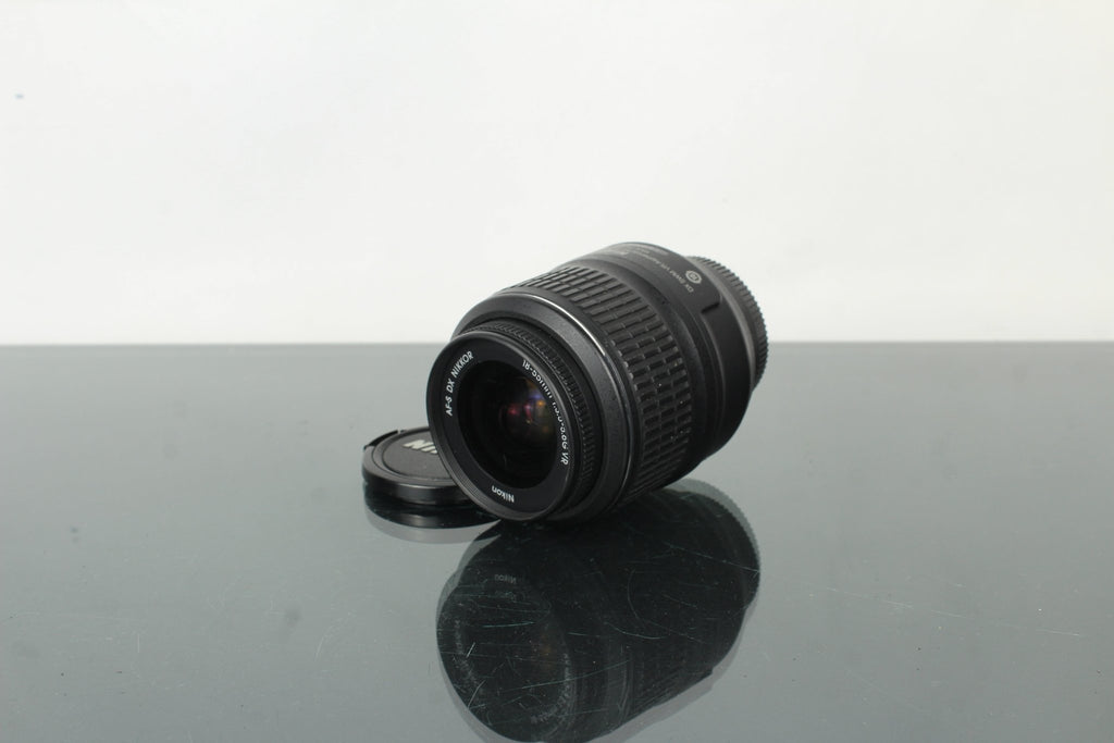 Fujifilm Finepix S2 Pro + Nikkor AF - S DX 18 - 55mm 1:3.5 - 5.6G lens - Dutch|Thrift