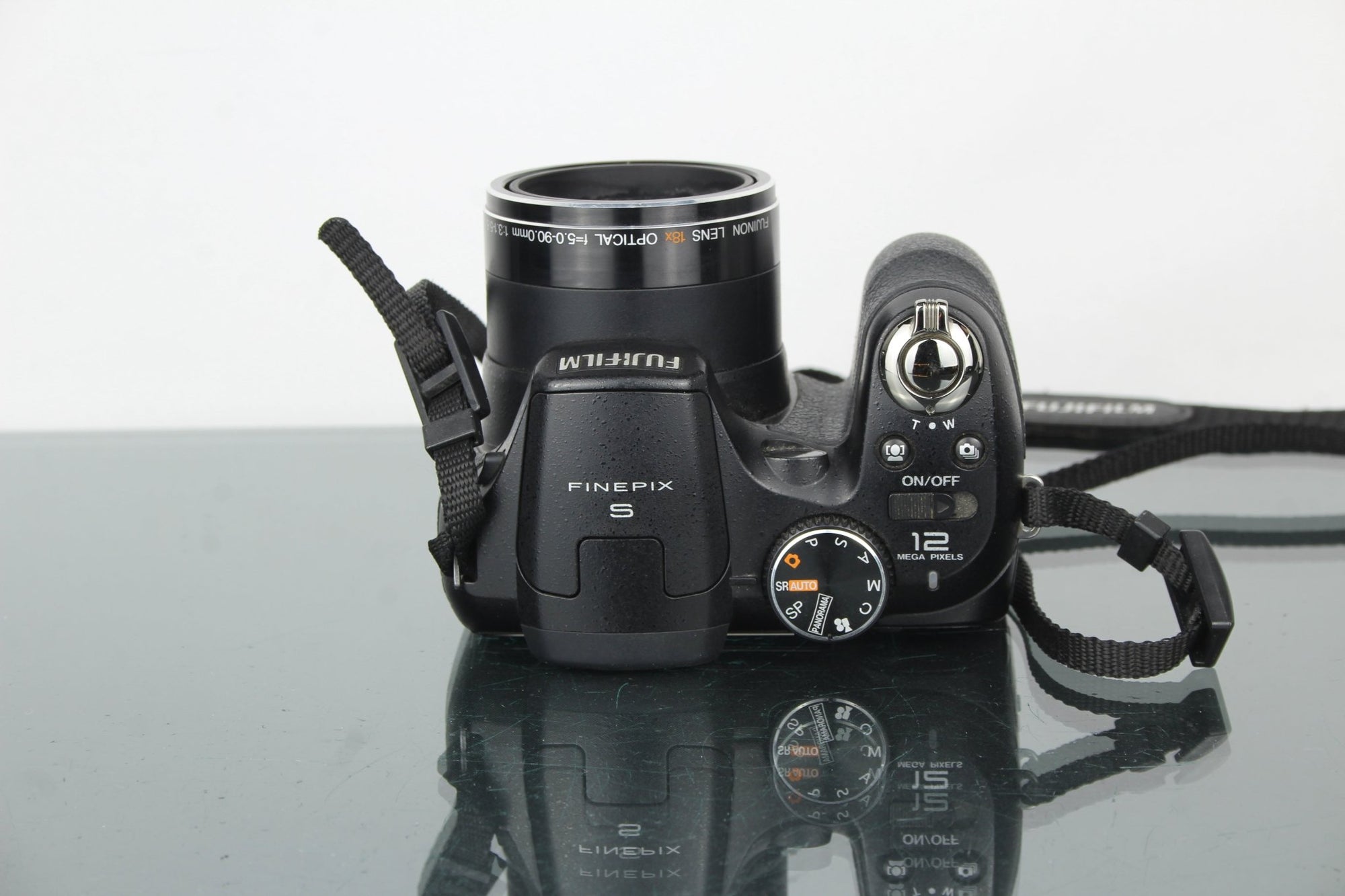 Fujifilm Finepix S2500 HD - Dutch|Thrift