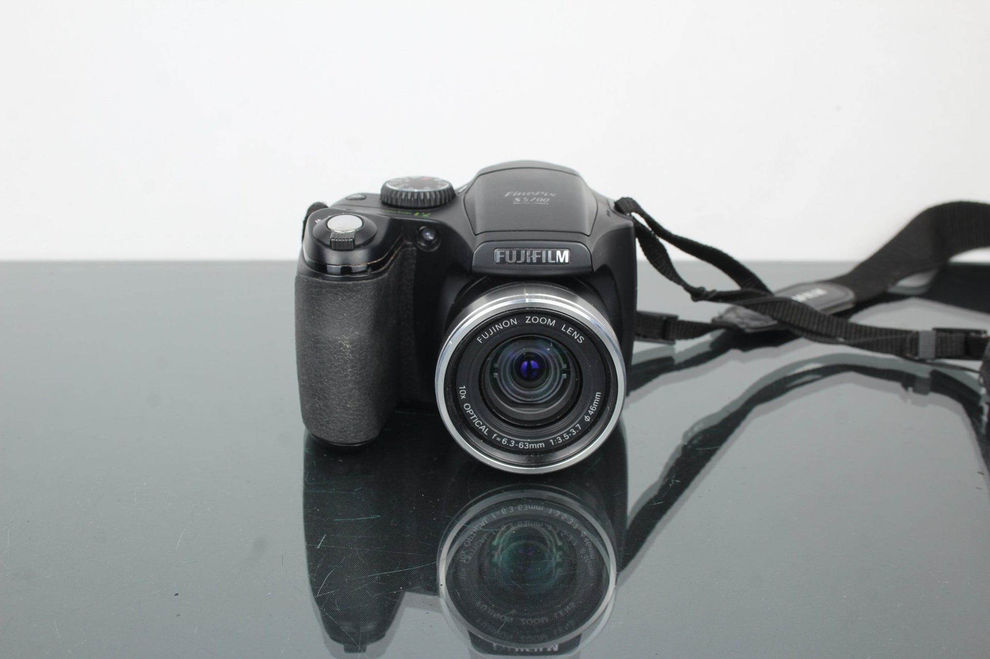 FujiFilm FinePix S5700 - Dutch|Thrift