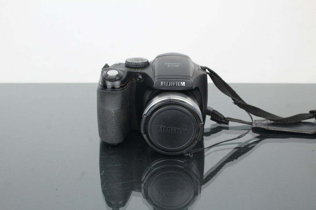FujiFilm FinePix S5700 - Dutch|Thrift