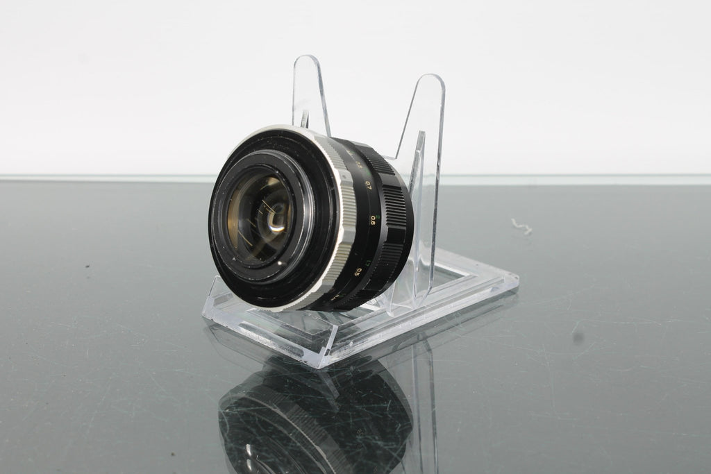 Fujinon 1:1.8/55 - Dutch|Thrift