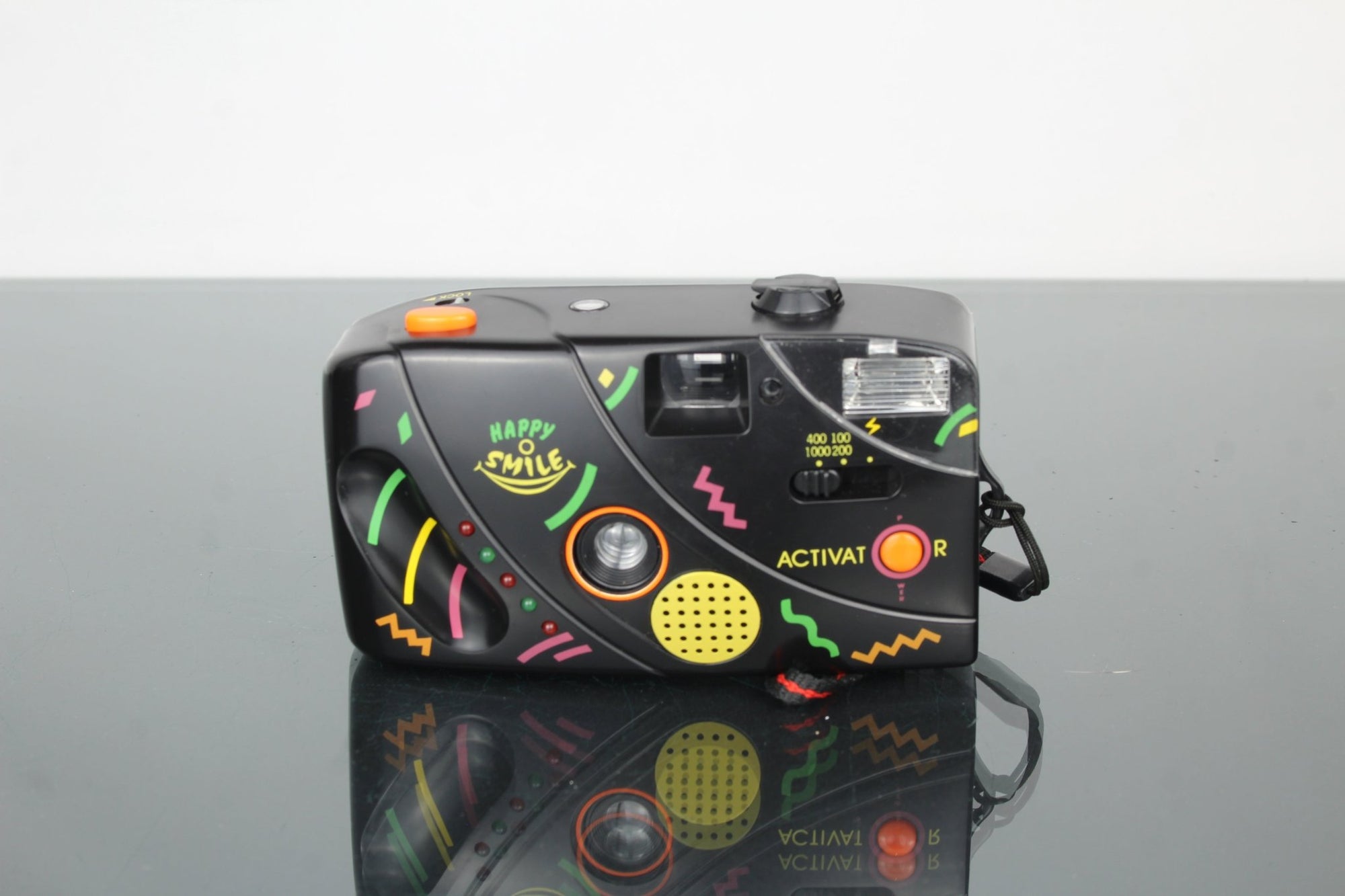 Happy Smile Activator - Dutch|Thrift