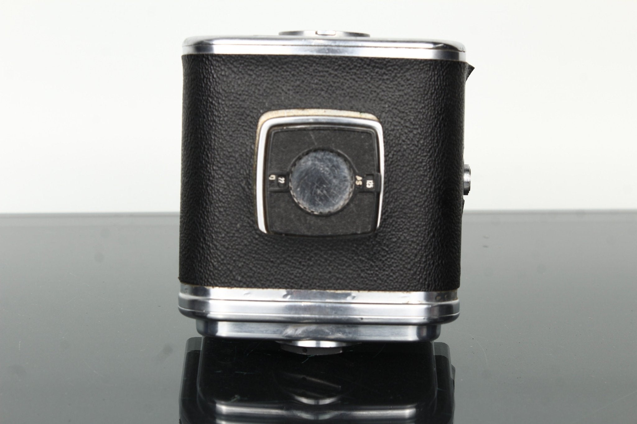 Hasselblad A12 Filmcassette for 120 Medium Format Film – Dutch|Thrift