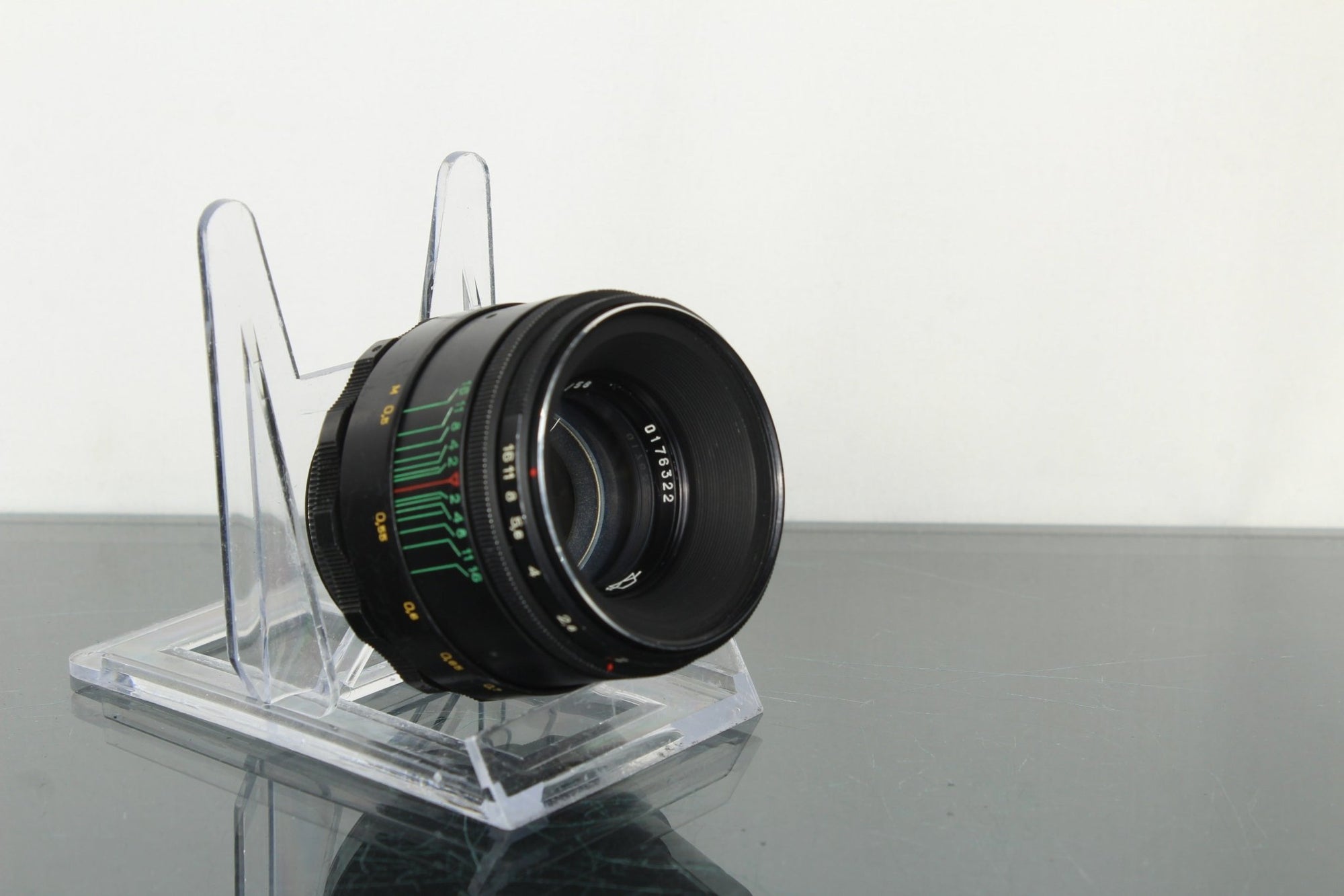 Helios 44 - 2 58mm f/2 - Dutch|Thrift