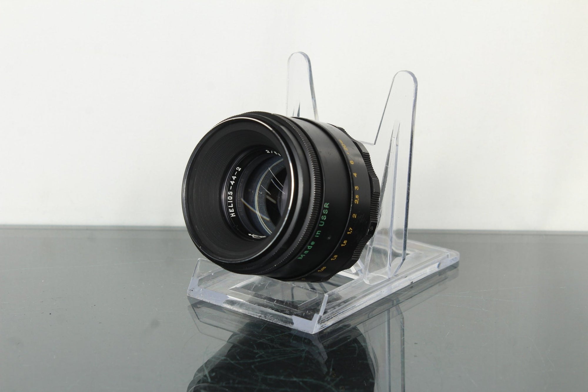 Helios 44 - 2 58mm f/2 - Dutch|Thrift