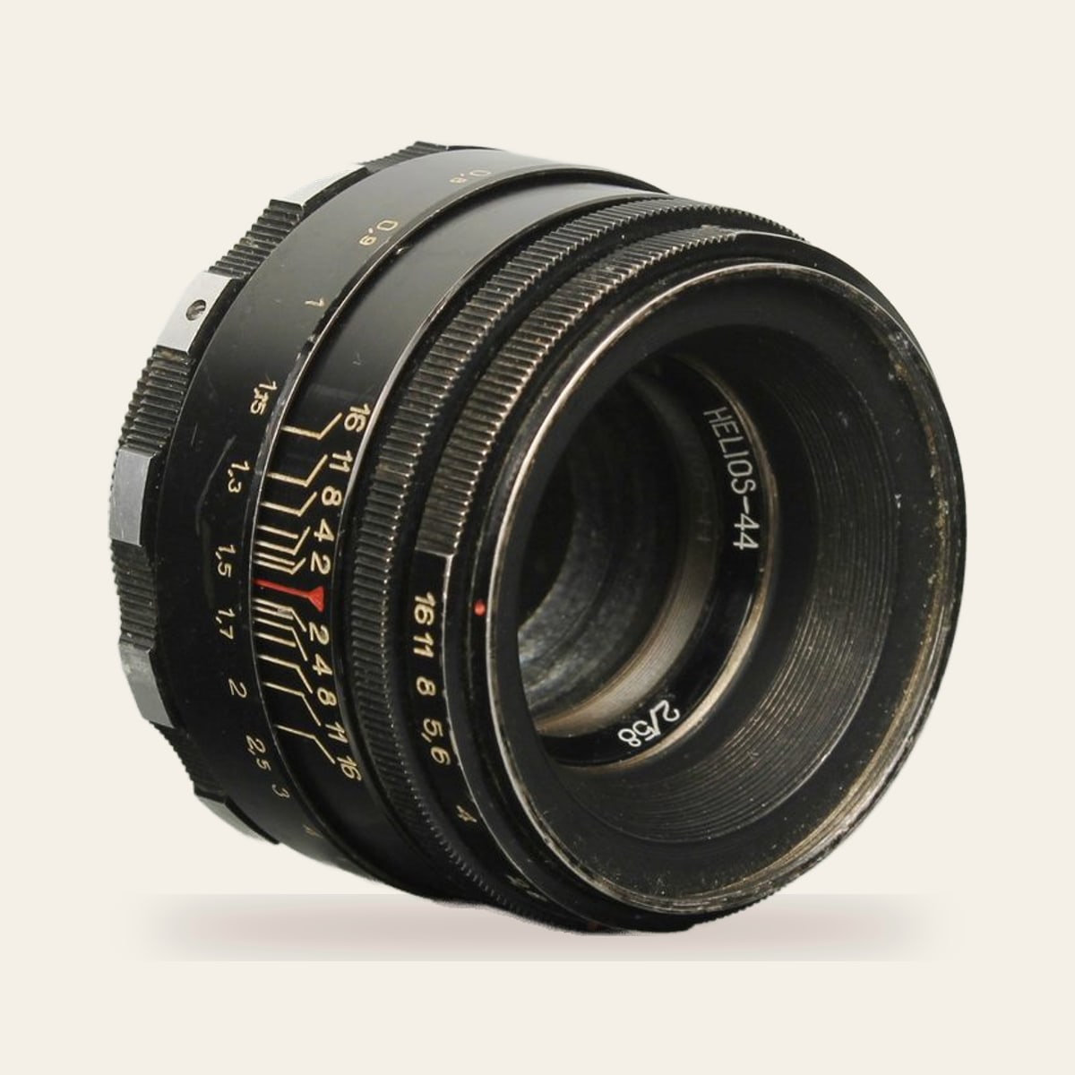 Helios-44 58mm f/2