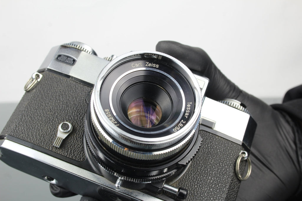 Icarex 35S BM + Tessar 50mm f/2.8 lens - Dutch|Thrift