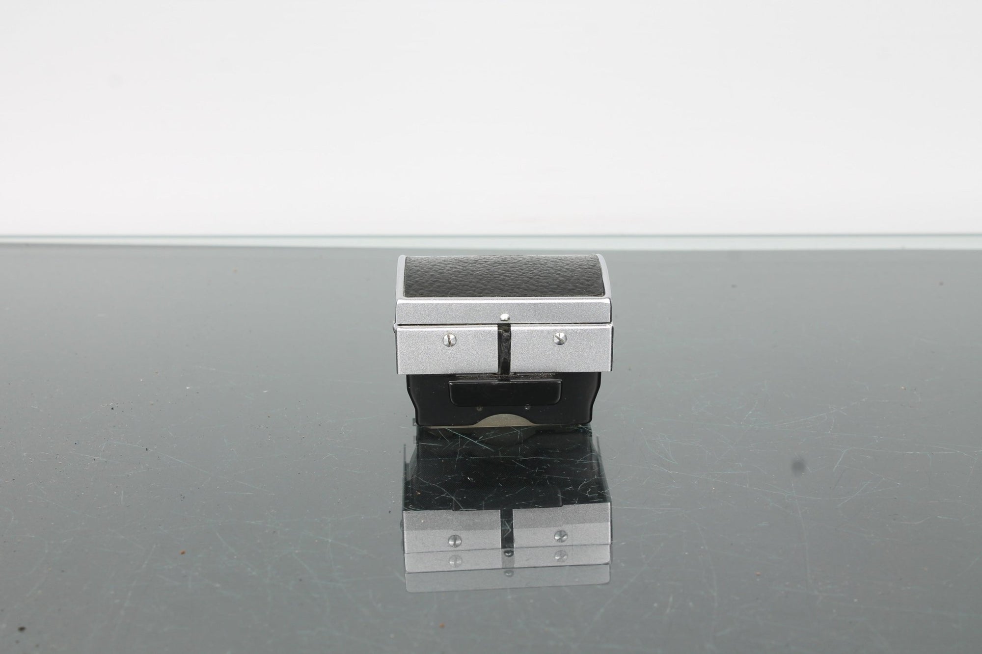 Ihagee Exakta Waist - Level Finder - Dutch|Thrift